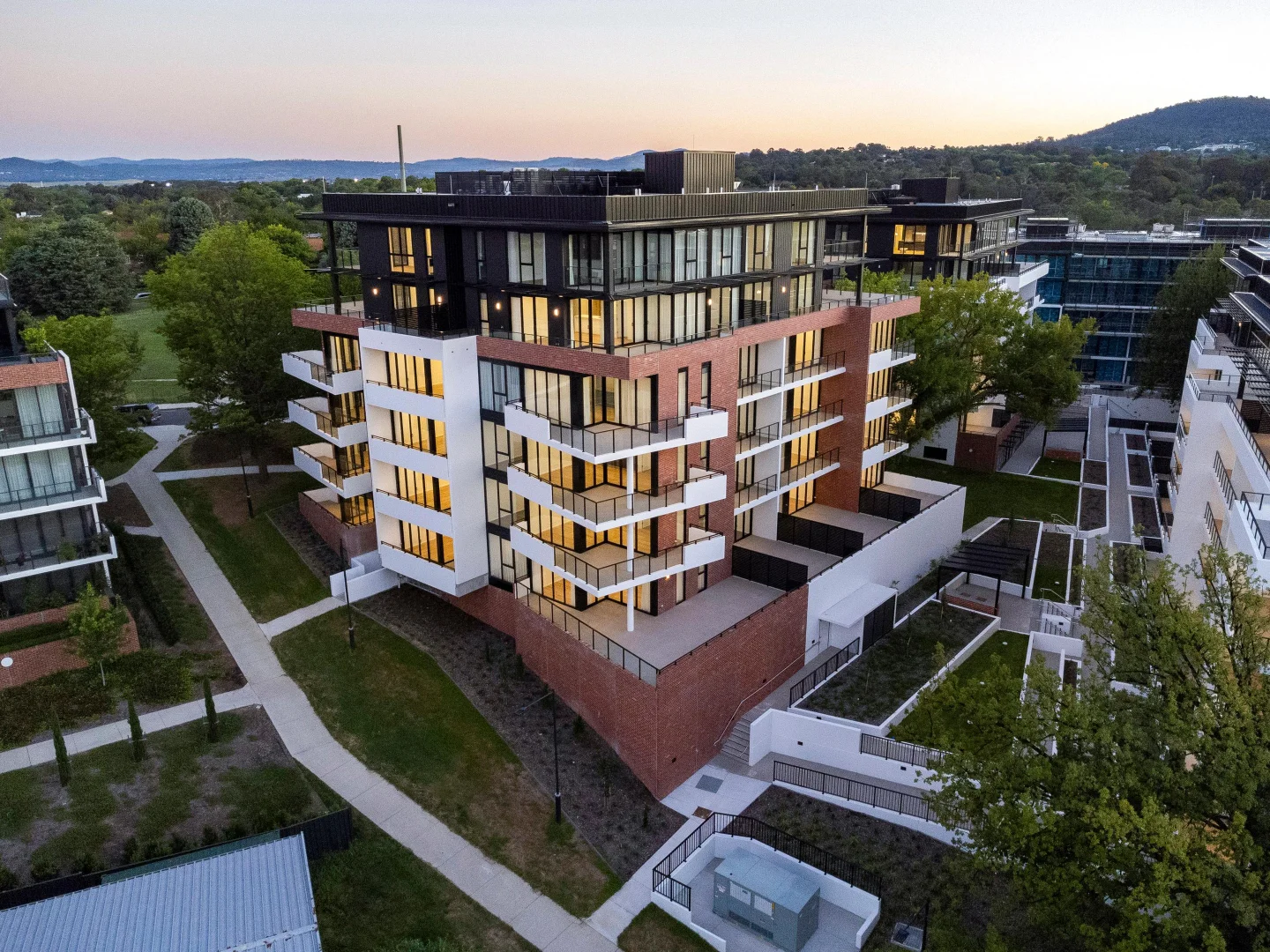 Additional image 20 of 17 Captain Cook Crescent, Griffith ACT 2603