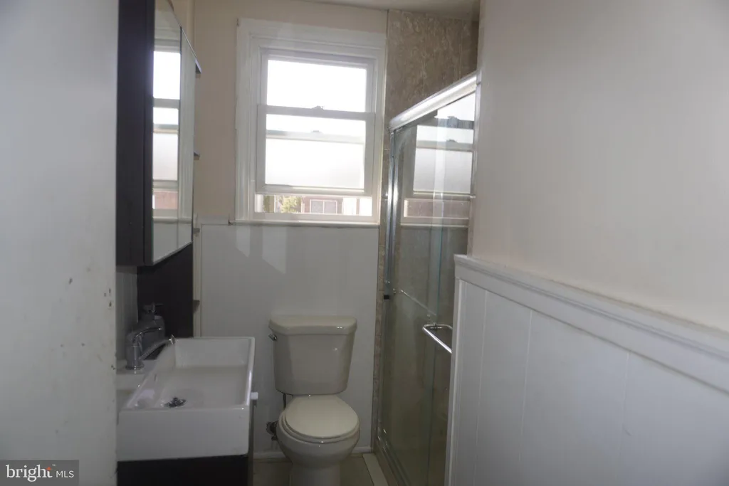 Additional image 12 of 318 W 39th Street, Wilmington, DE 19802