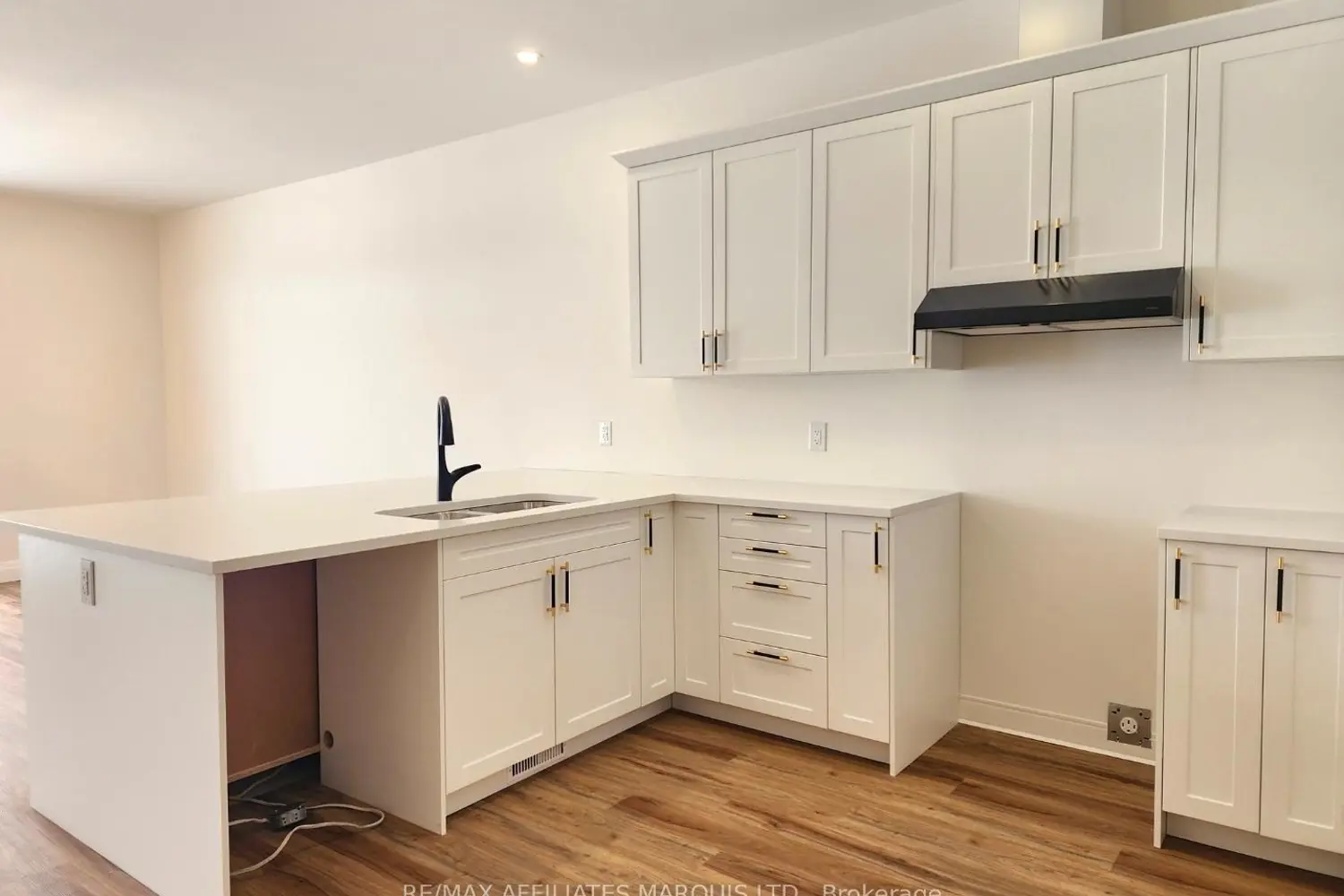 Additional image 4 of 2288 Crewson Crescent