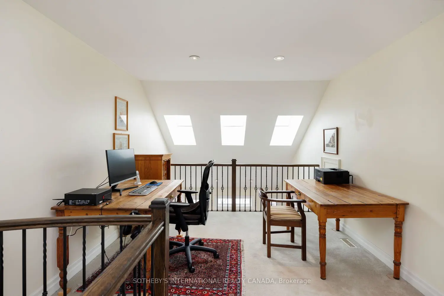 Additional image 12 of 463 Crossing Bridge Place