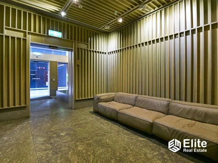 Additional image 2 of 2402/5 Sutherland Street, Melbourne VIC 3000