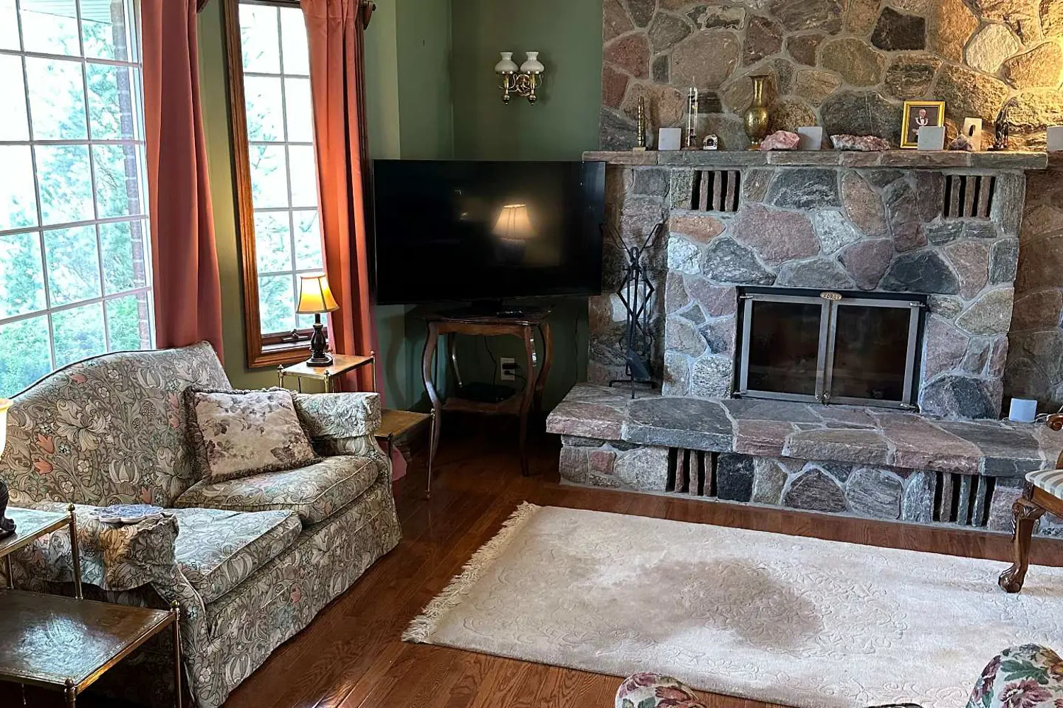 430 Gorham Road photo 4