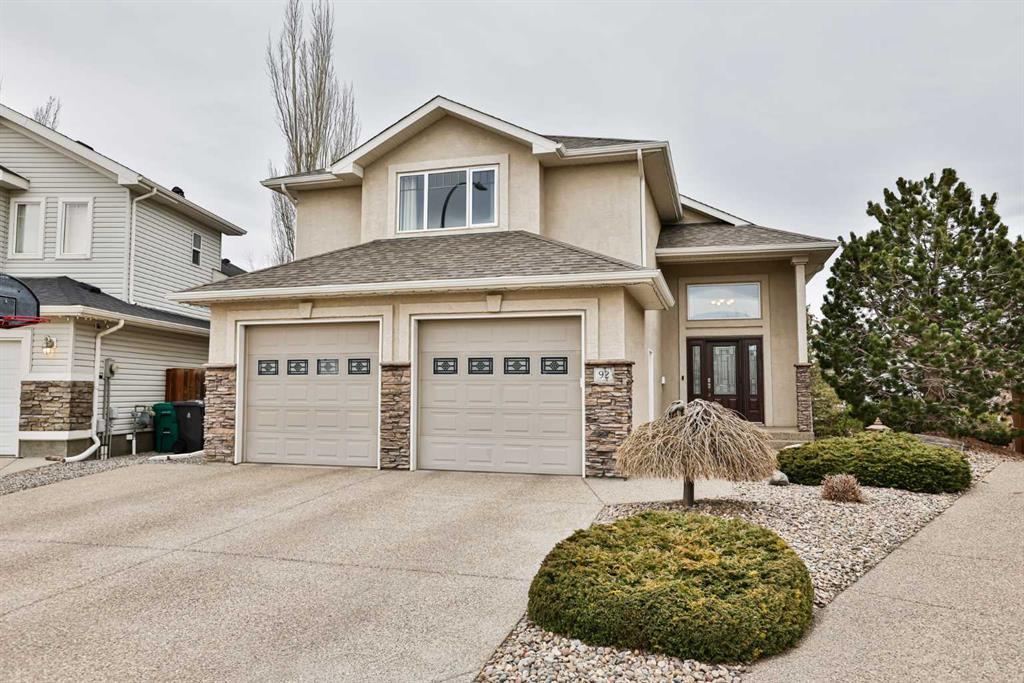 92 Heritage Circle W, Lethbridge, AB, T1K 7T3