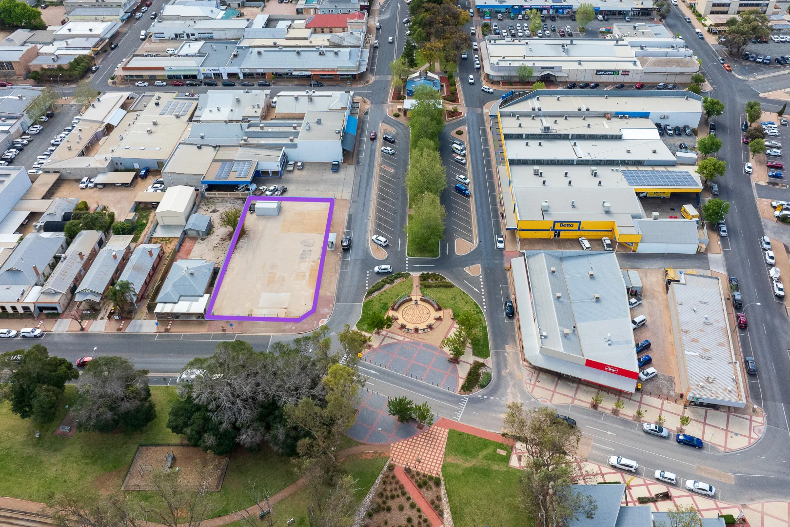 Additional image 3 of 1 Vaughan Terrace, Berri SA 5343