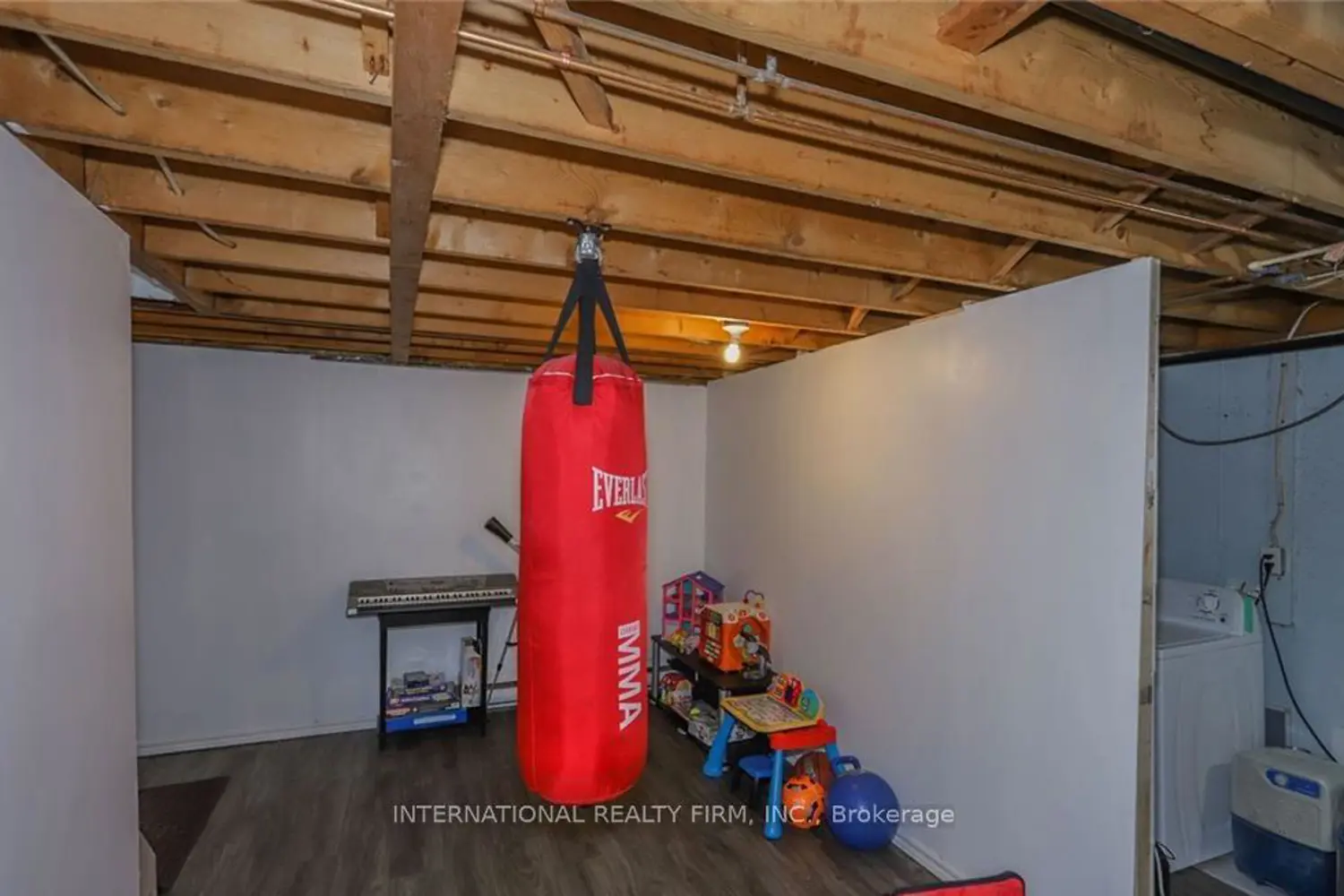 Additional image 14 of 1775 Culver Drive 100