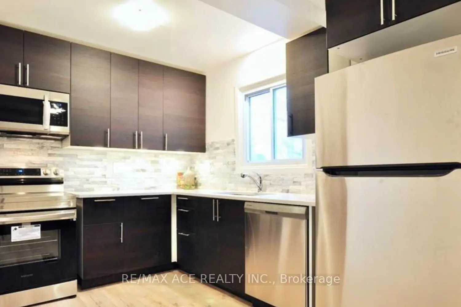 Additional image 5 of 99 Toulon Crescent