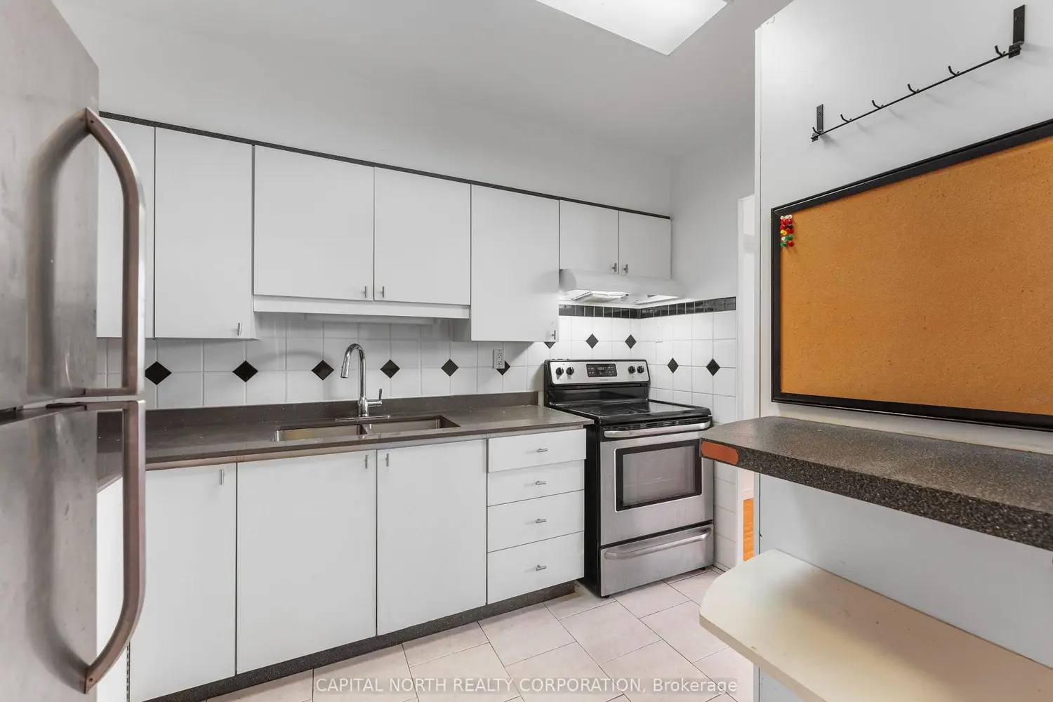 551 The West Mall 1620