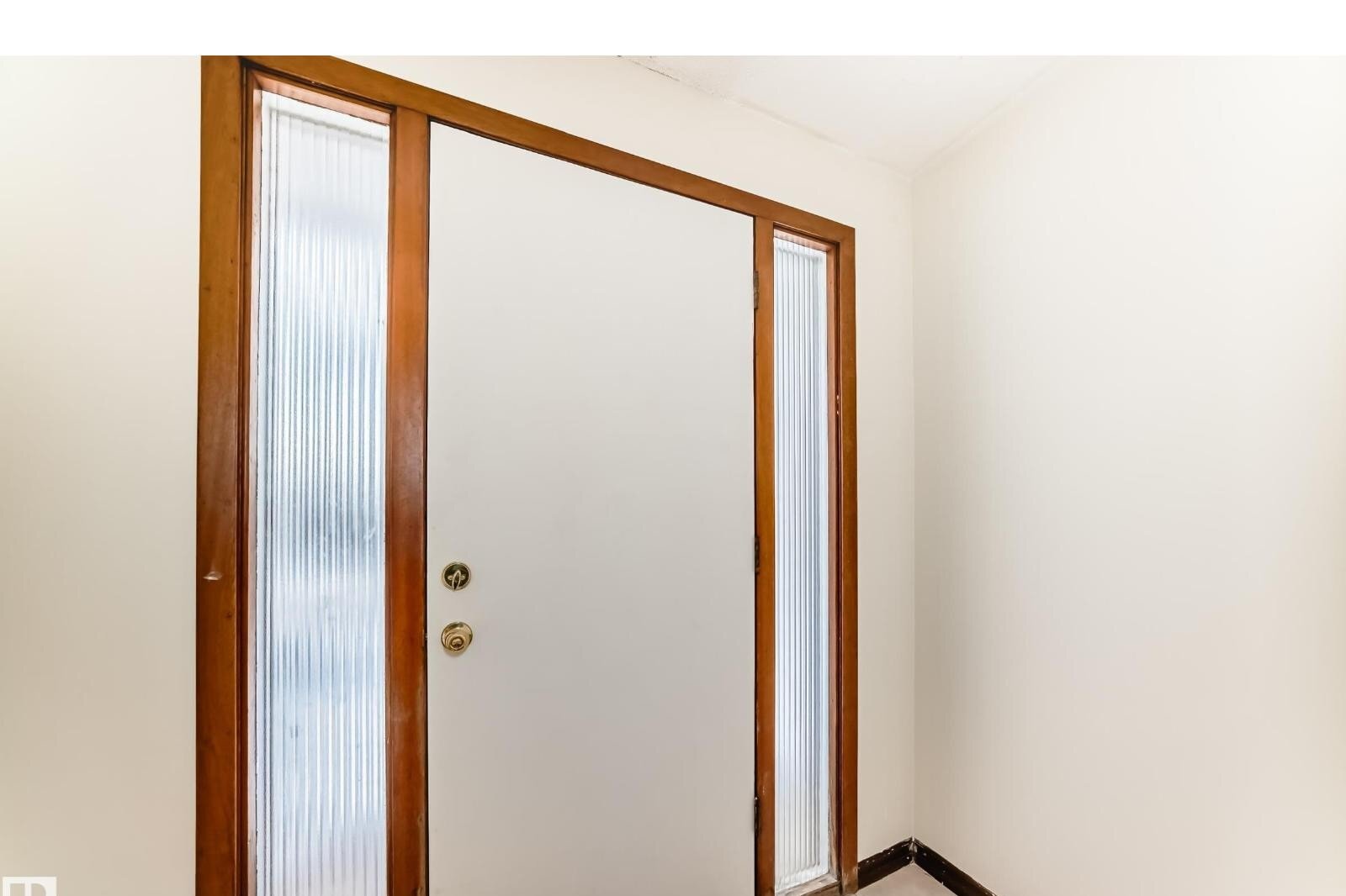 Additional image 8 of 12028 87 Street NW, Edmonton, AB, T5E3N5