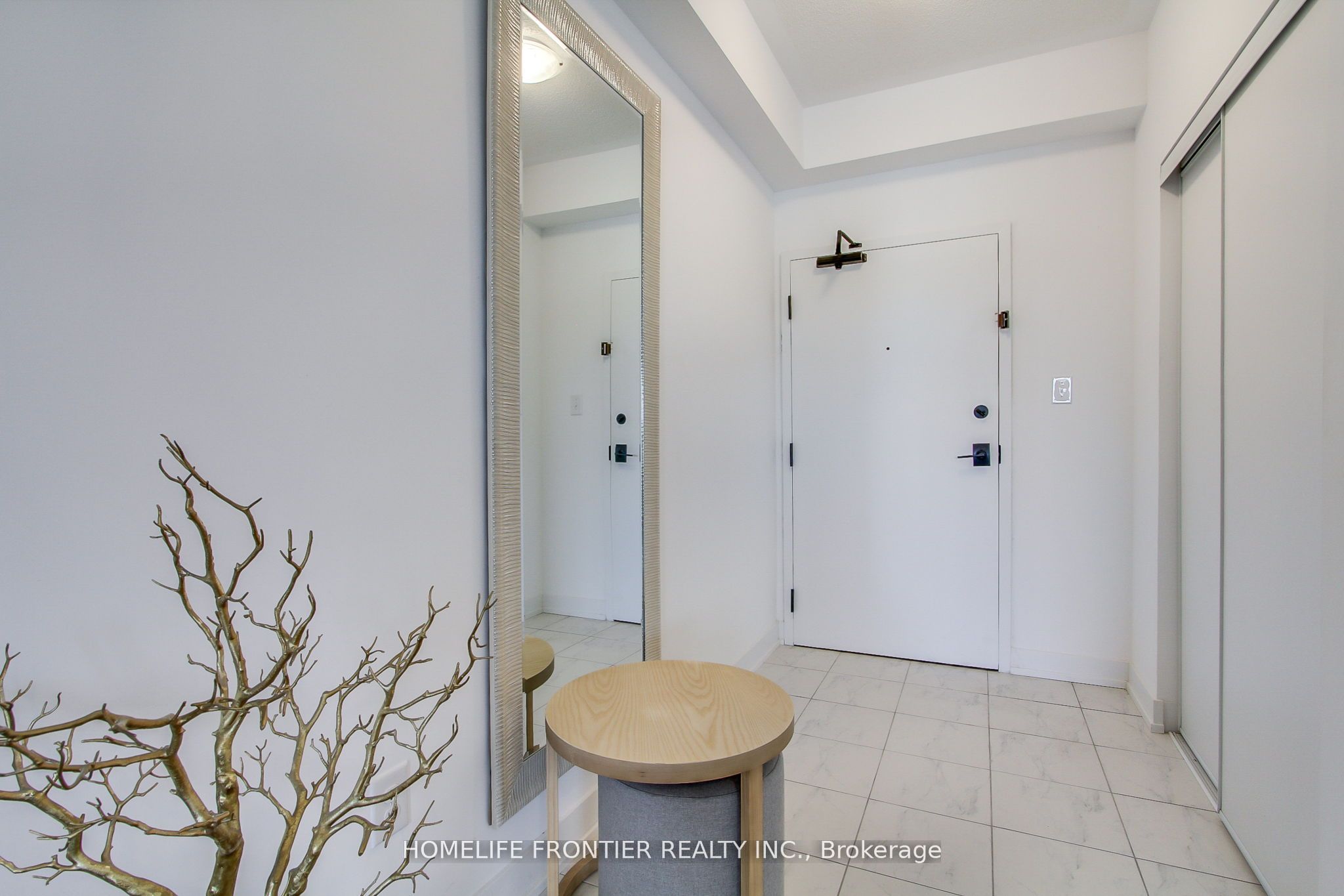 Additional image 4 of 318-4 Spice Way, Barrie, ON, L9J 0M2