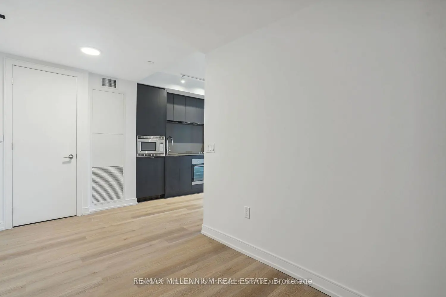 Additional image 3 of 1 Jarvis Street 329