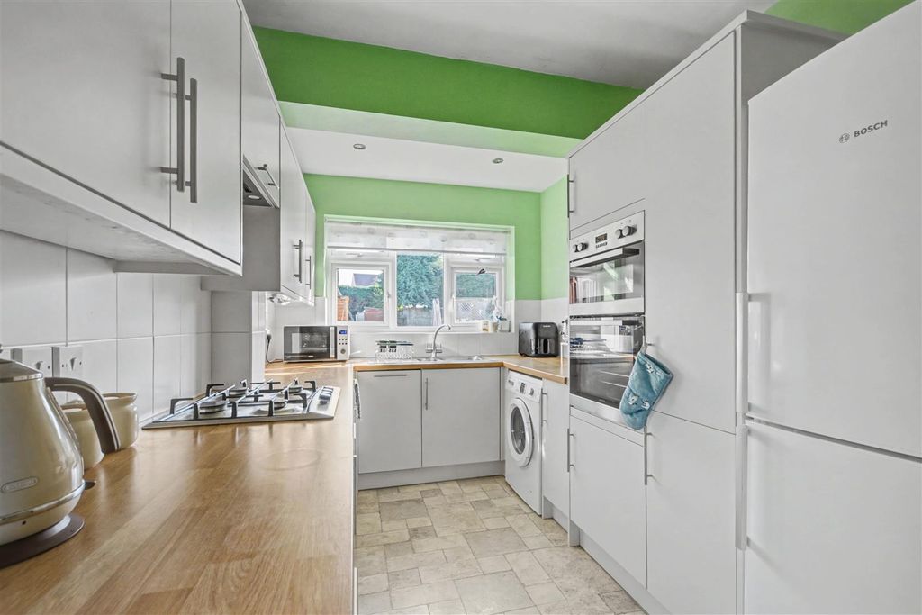 Additional image 4 of 3 bed semi-detached house for saleFarm Road, Chilwell, Nottingham NG9