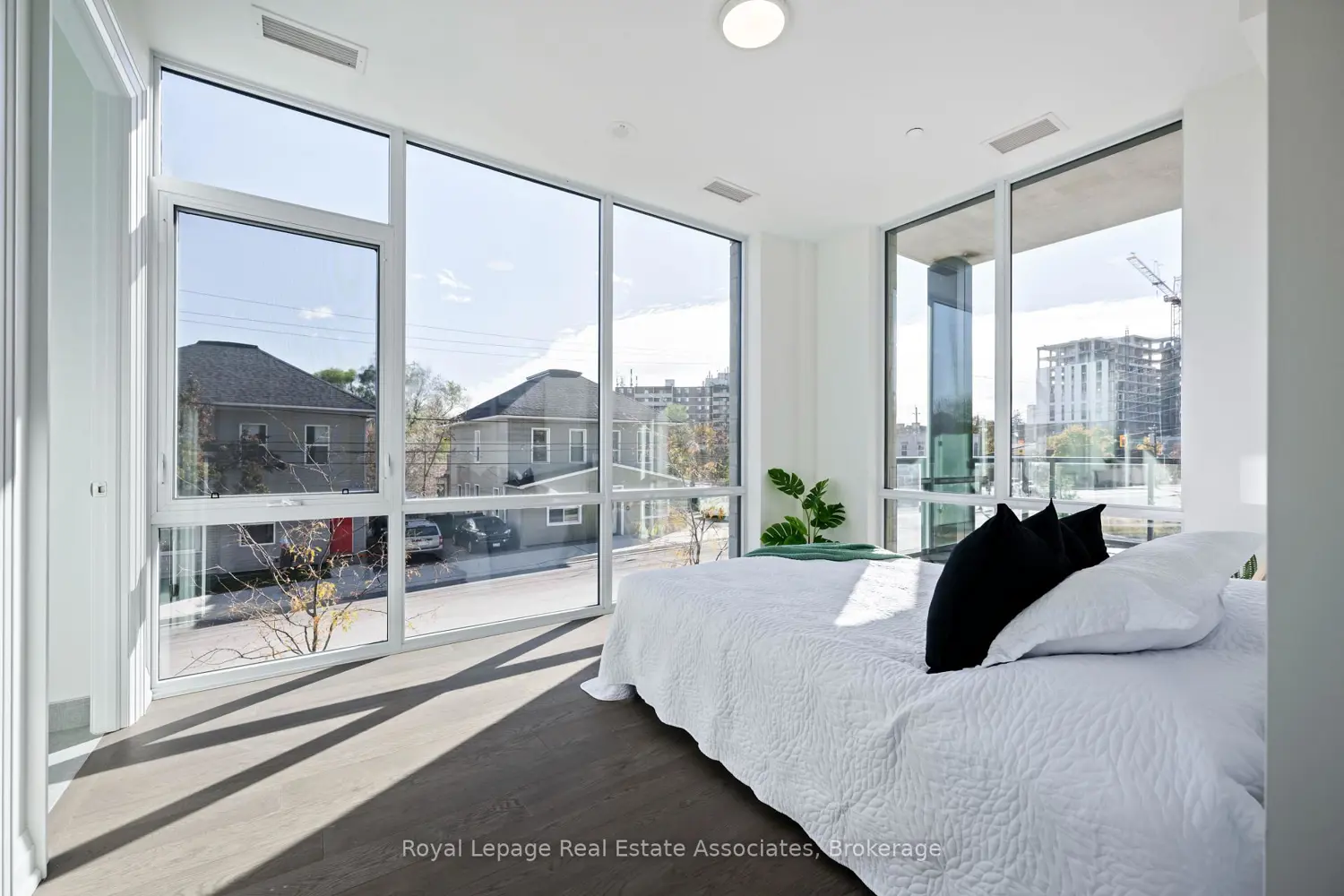 Additional image 8 of 42 Mill Street 209