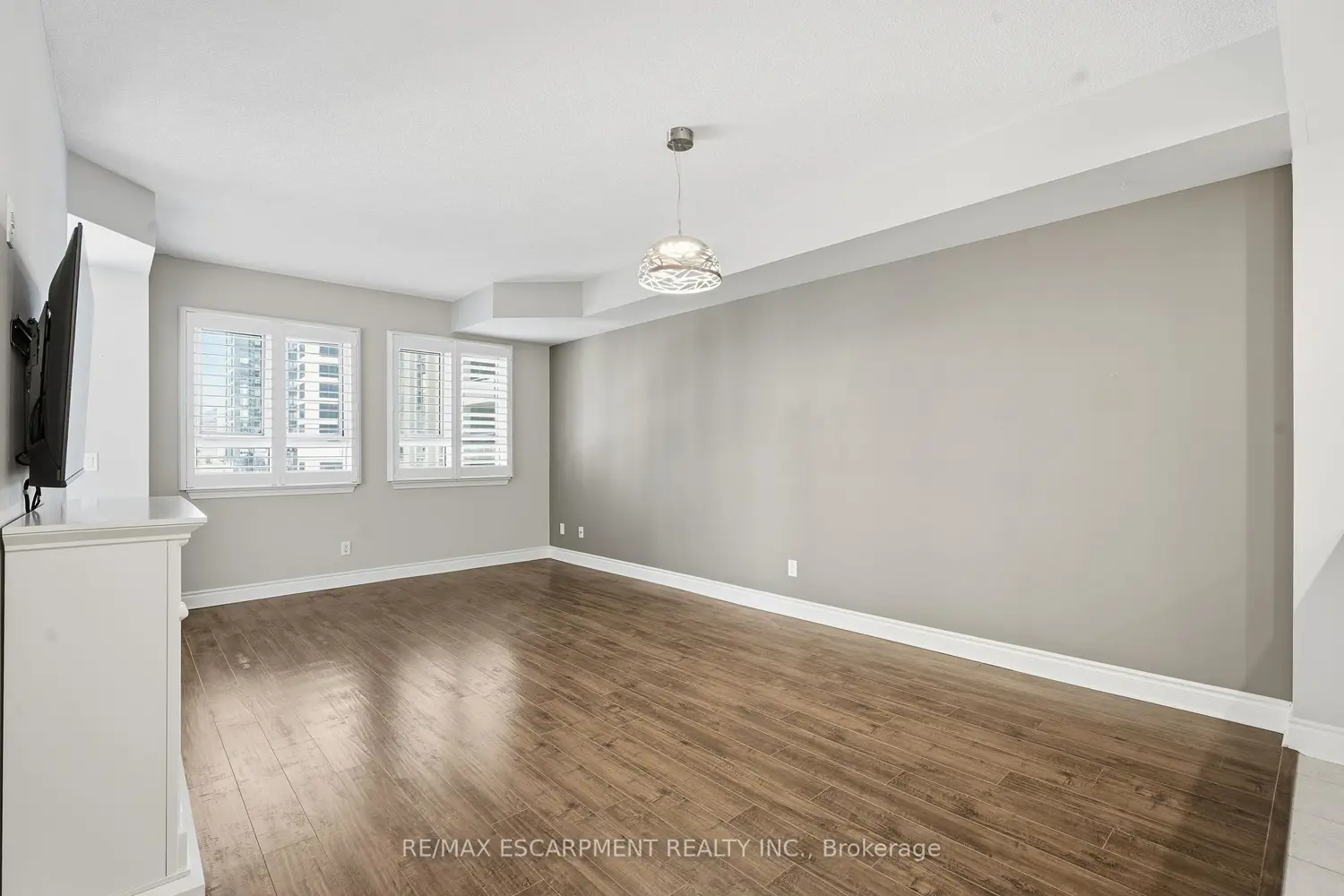 Additional image 8 of 399 Elizabeth Street 610