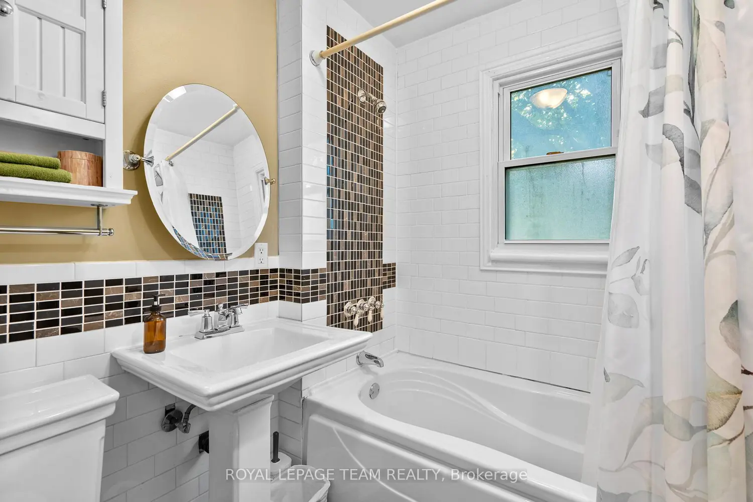Additional image 12 of 421 Greenwood Avenue