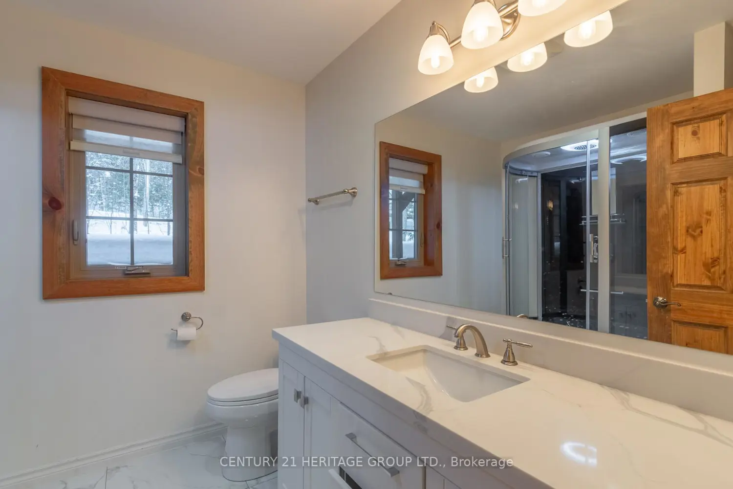 Additional image 12 of 35 Keefer Street