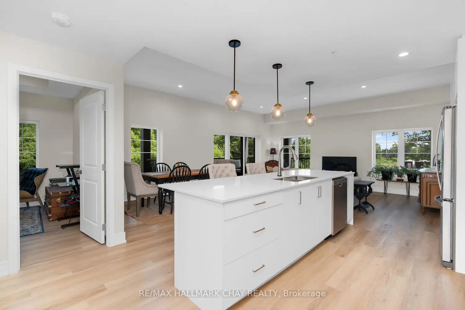 Additional image 6 of 121 Mary Street 224