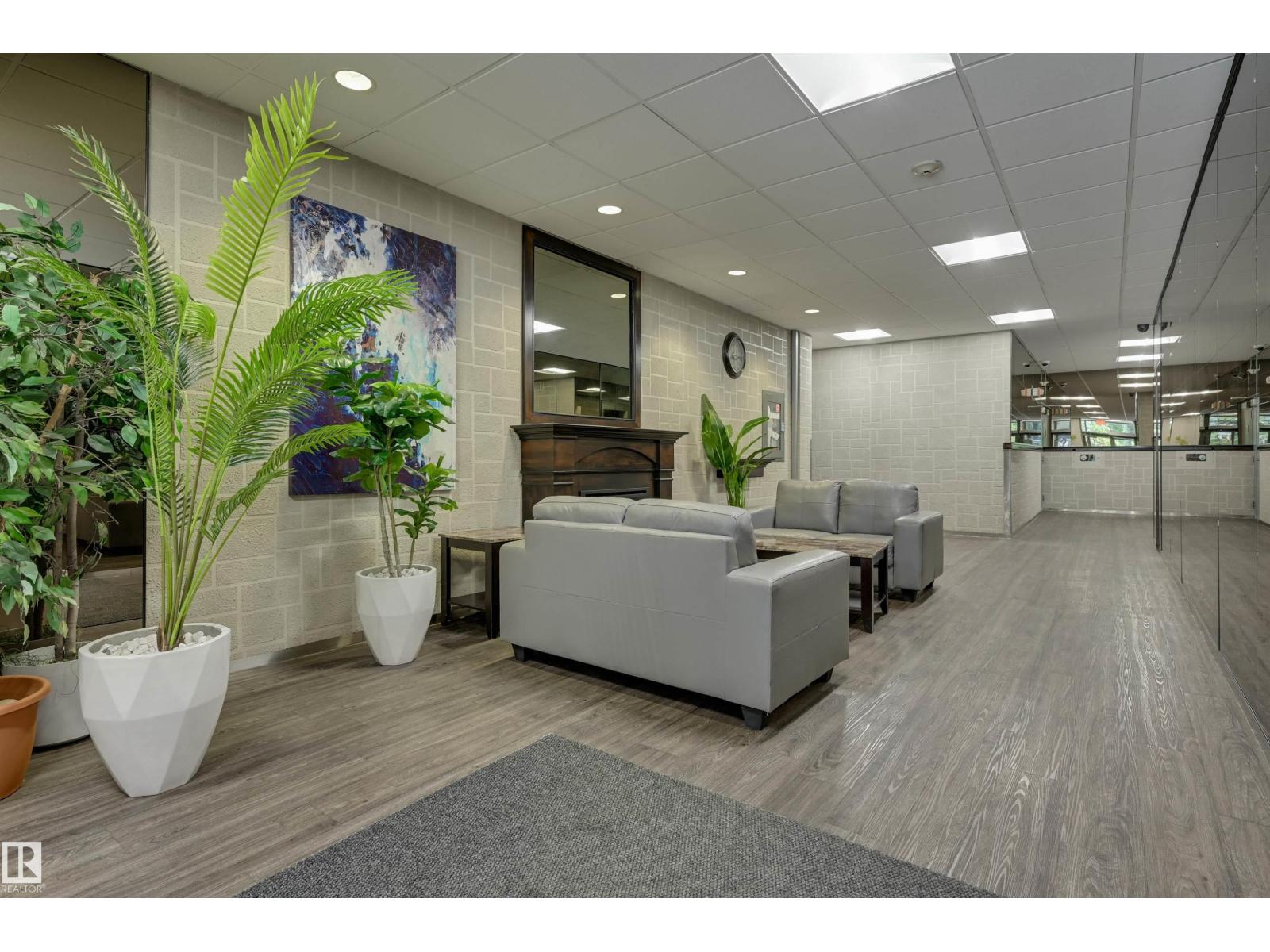 Additional image 3 of 802-10011 116 Street NW, Edmonton, AB, T5K1V4
