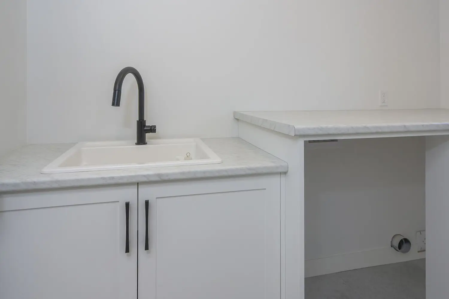 Additional image 19 of 1898 Fountain Grass Drive