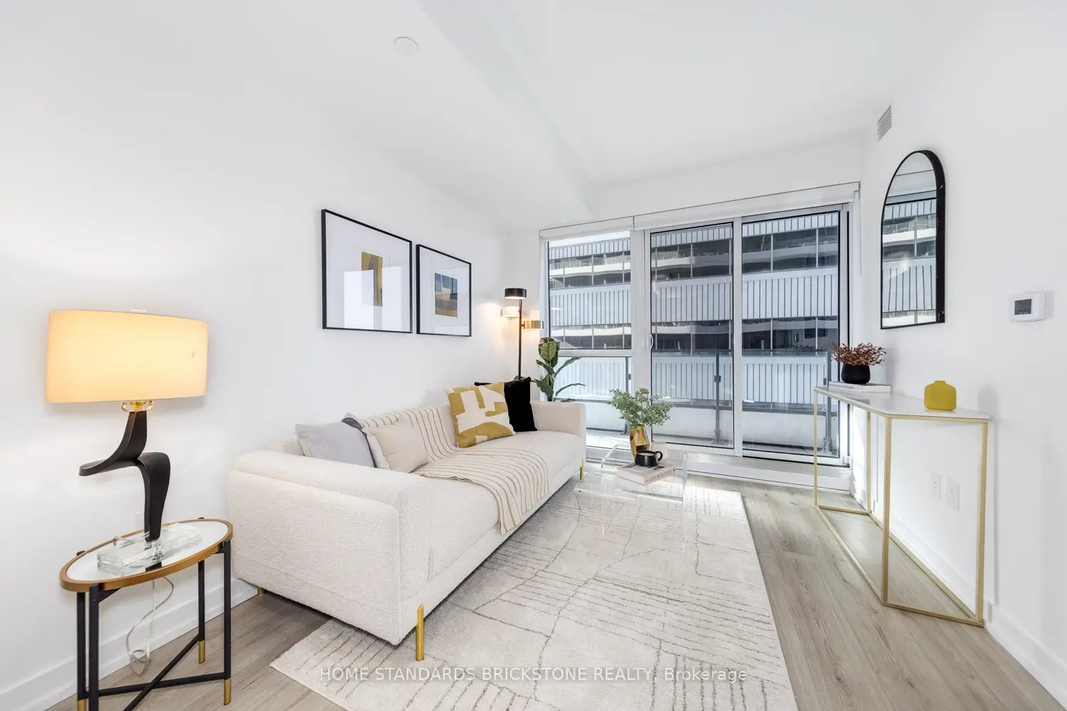 Additional image 7 of 395 Bloor Street 1604