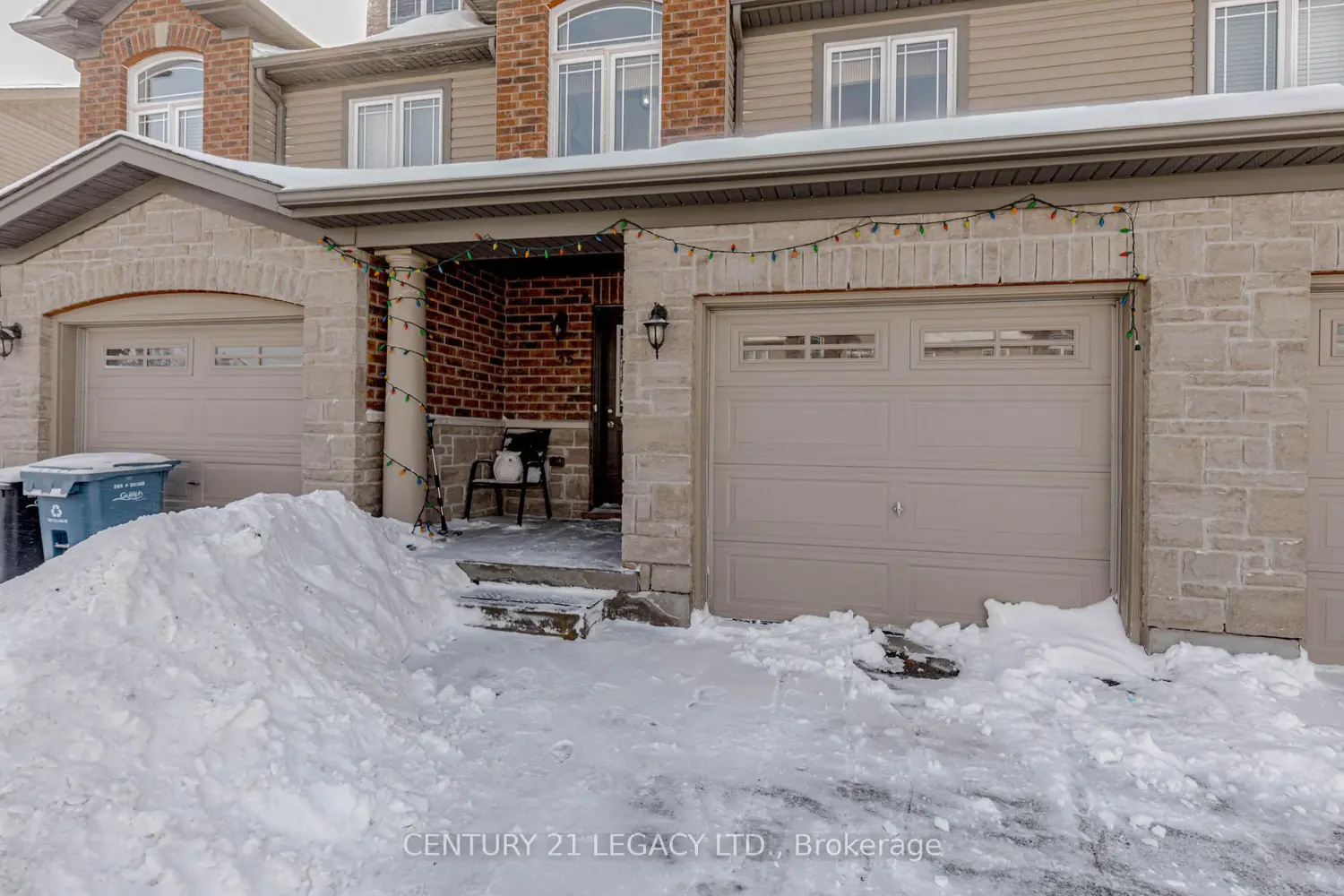 35 Oldfield Drive photo 3