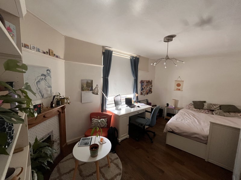 Room in a Shared Flat, Hastings St, WC1H, N1 7GU