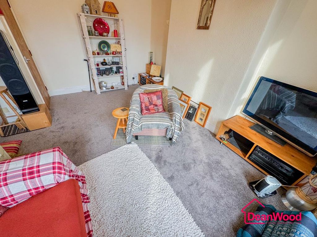 Additional image 5 of 5 bed flat for sale2 Maycroft, Mayhill, Ramsey, Isle Of Man IM8
