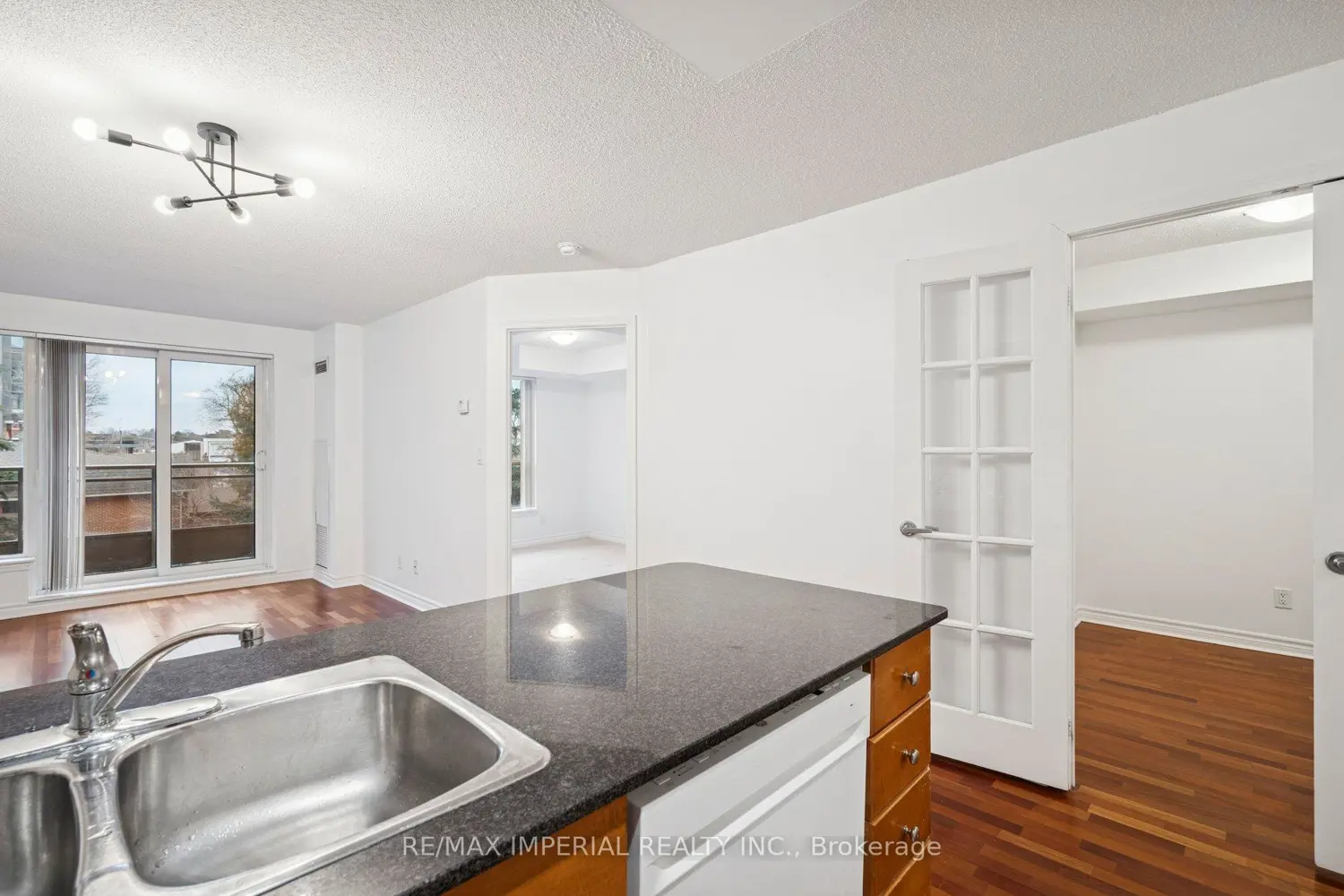 Additional image 11 of 19 Barberry Place 307