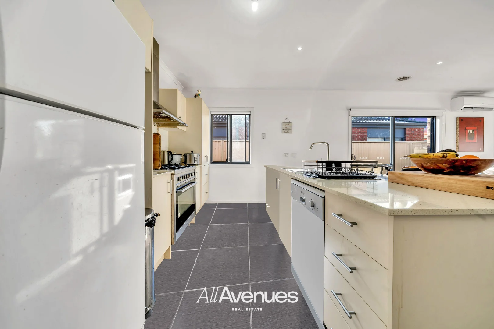 Additional image 17 of 123 Blue Horizons Way, Pakenham VIC 3810