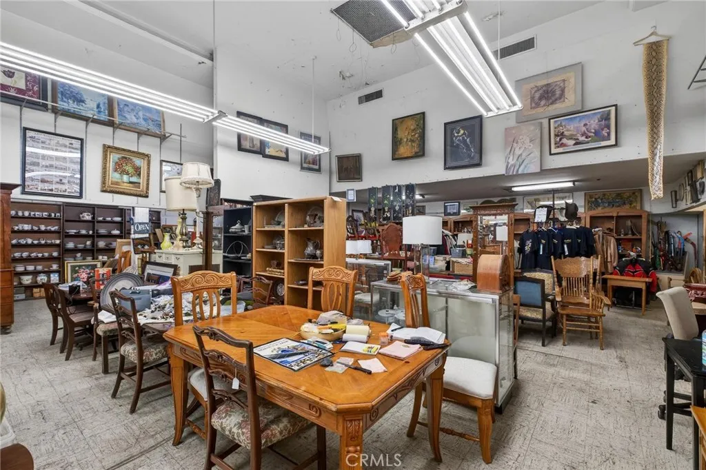 Additional image 45 of 705 S Pacific Ave, San Pedro, CA 90731