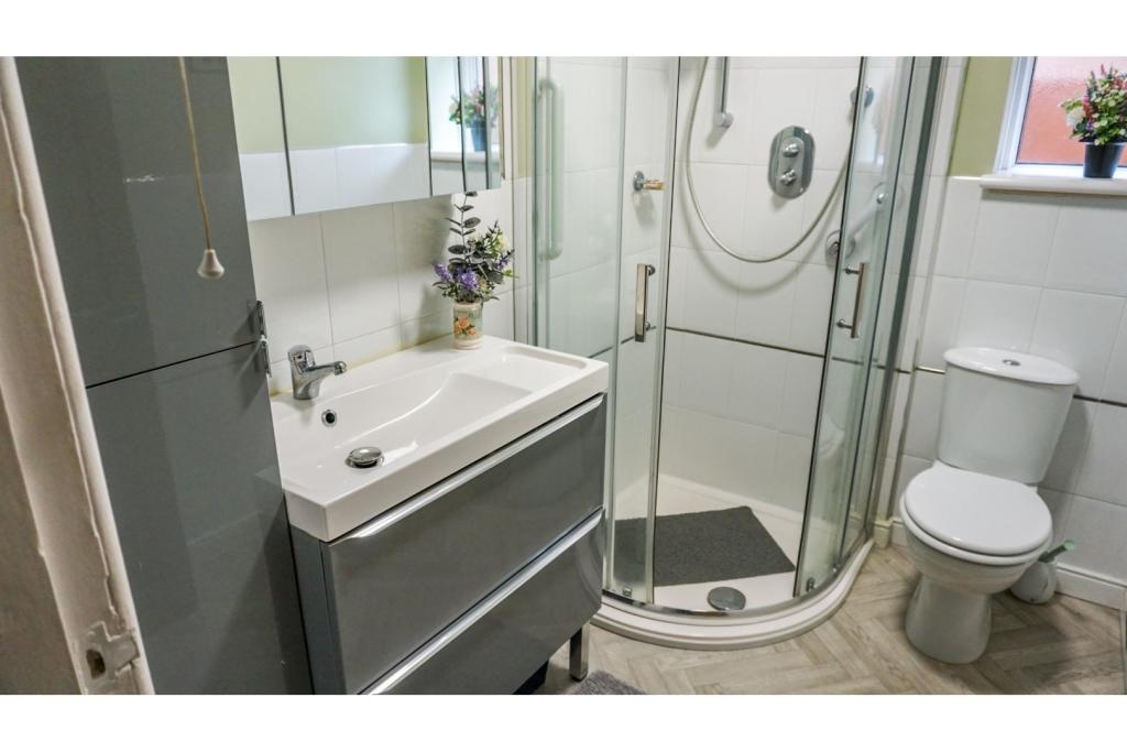 Additional image 8 of 2 Bed Maisonette, Levante Gardens, B33, N1 7GU