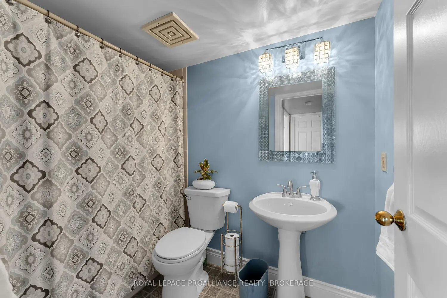 Additional image 11 of 50 Market Street 302