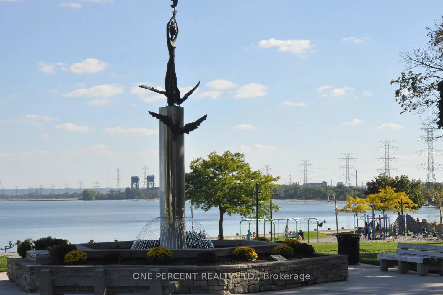 Additional image 18 of 1351 Lakeshore Road 16