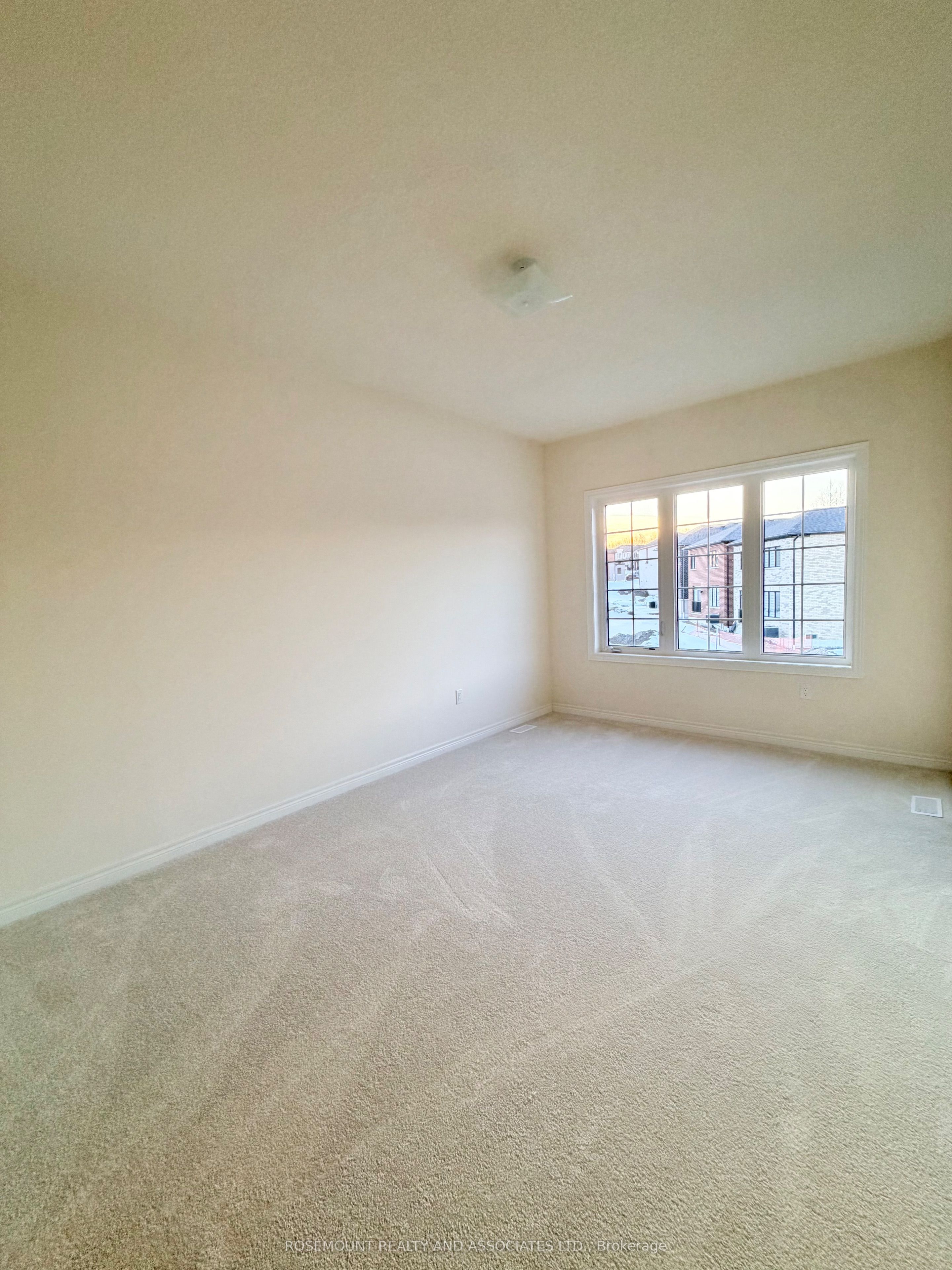 Additional image 5 of 2962 Peter Matthews Drive, Pickering, ON, L1X 0R7