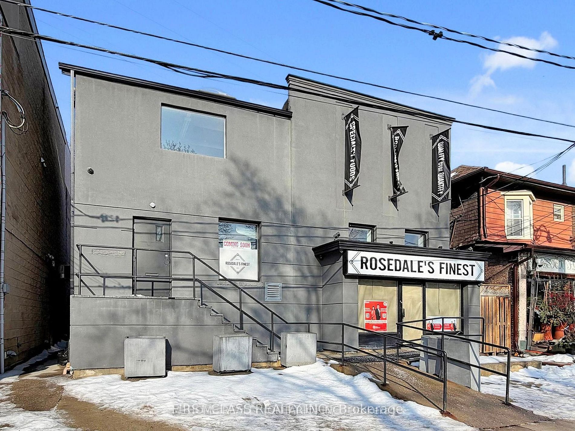 406 Summerhill Avenue, Toronto, ON, M4W 2B4