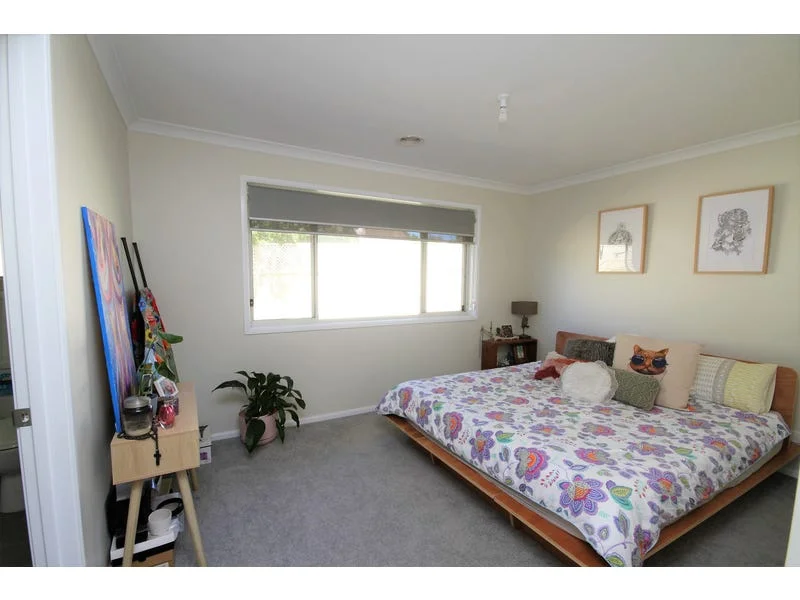 Additional image 4 of 16/11 Julian Place, Yass NSW 2582