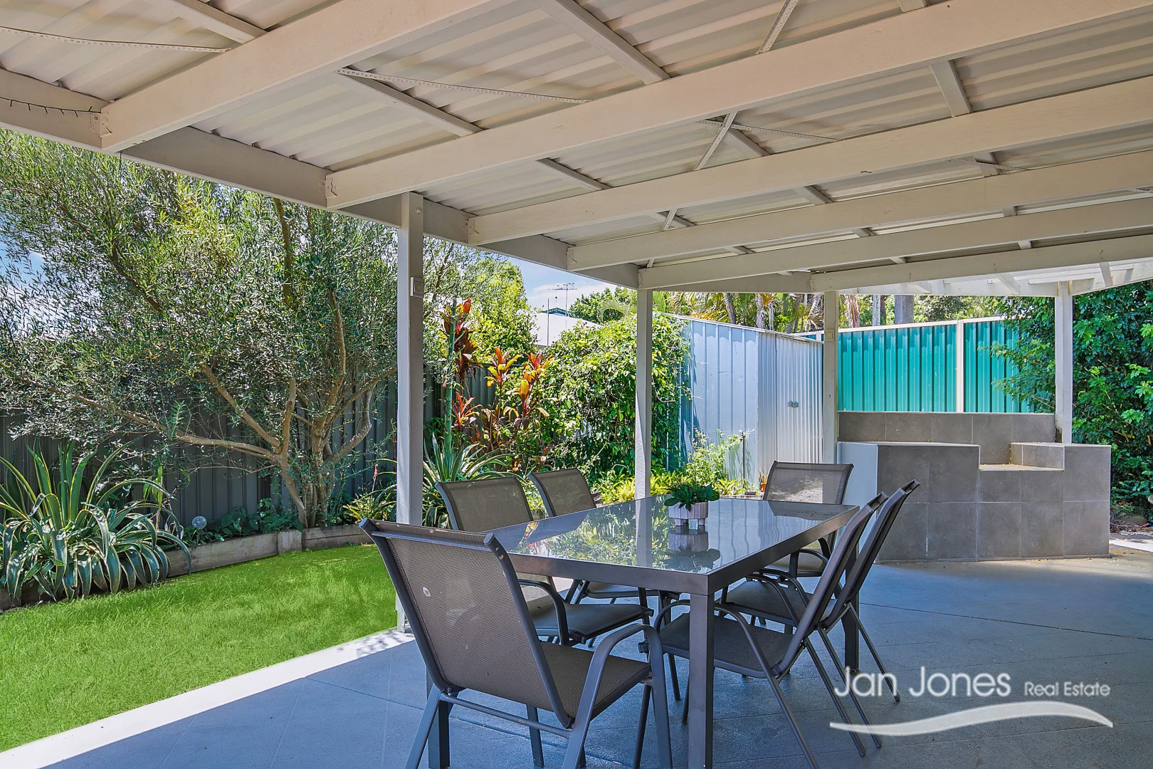 Additional image 16 of 6 Arizonica Drive, Clontarf QLD 4019