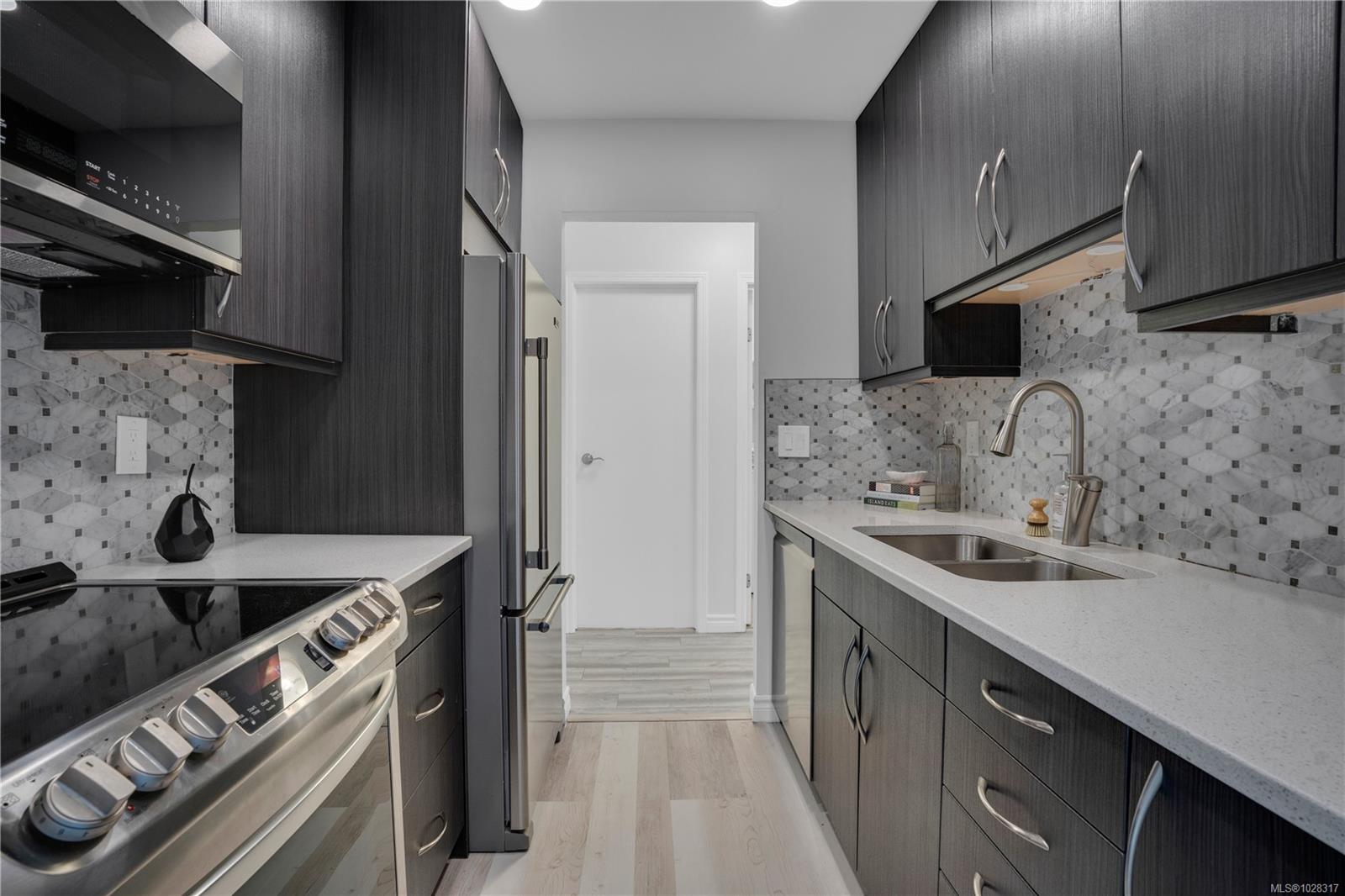 Additional image 3 of 408-1436 Harrison Street, Victoria, BC, V8S 3S2