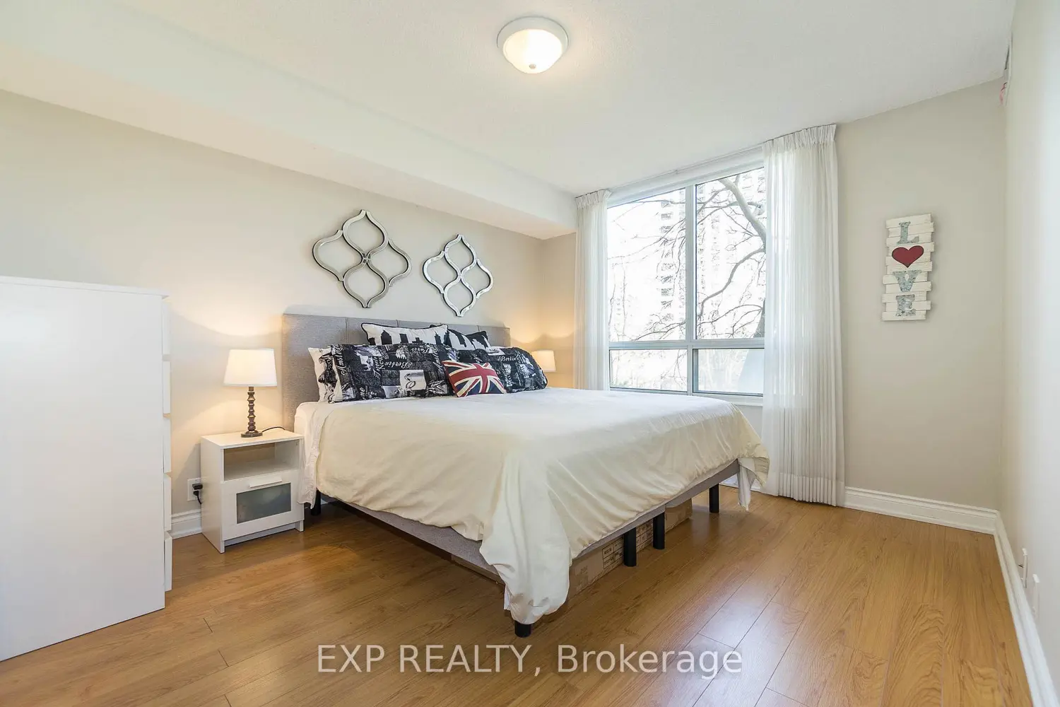 80 Harrison Garden Boulevard 220