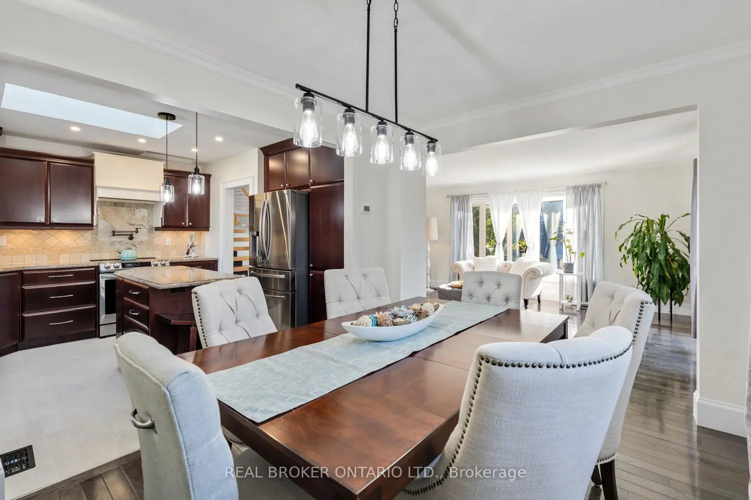 Additional image 10 of 13 Pine Tree Crescent