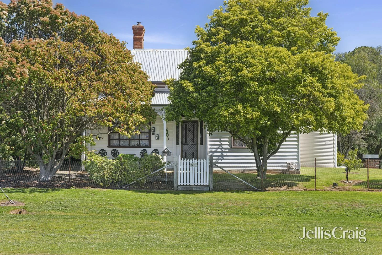 Additional image 2 of 15 Warnock Street, Maldon VIC 3463