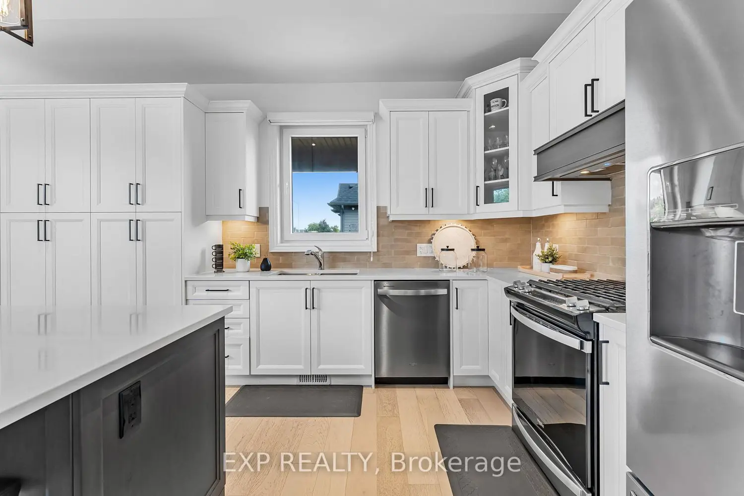 Additional image 4 of 4242 Village Creek Drive