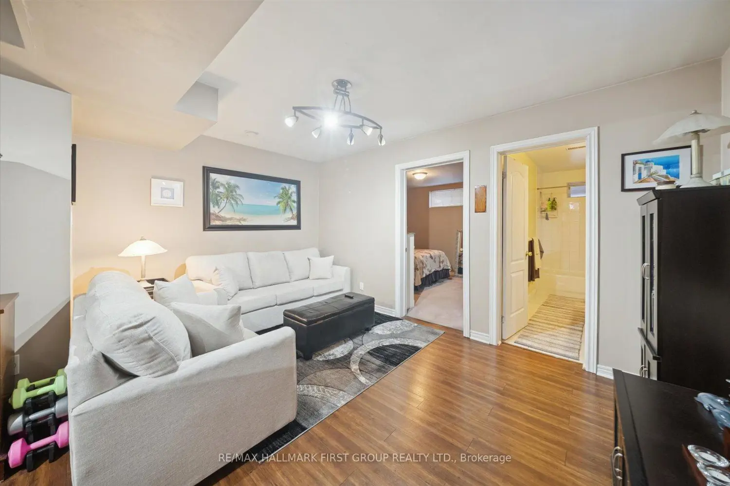 Additional image 12 of 1779 Woodview Avenue