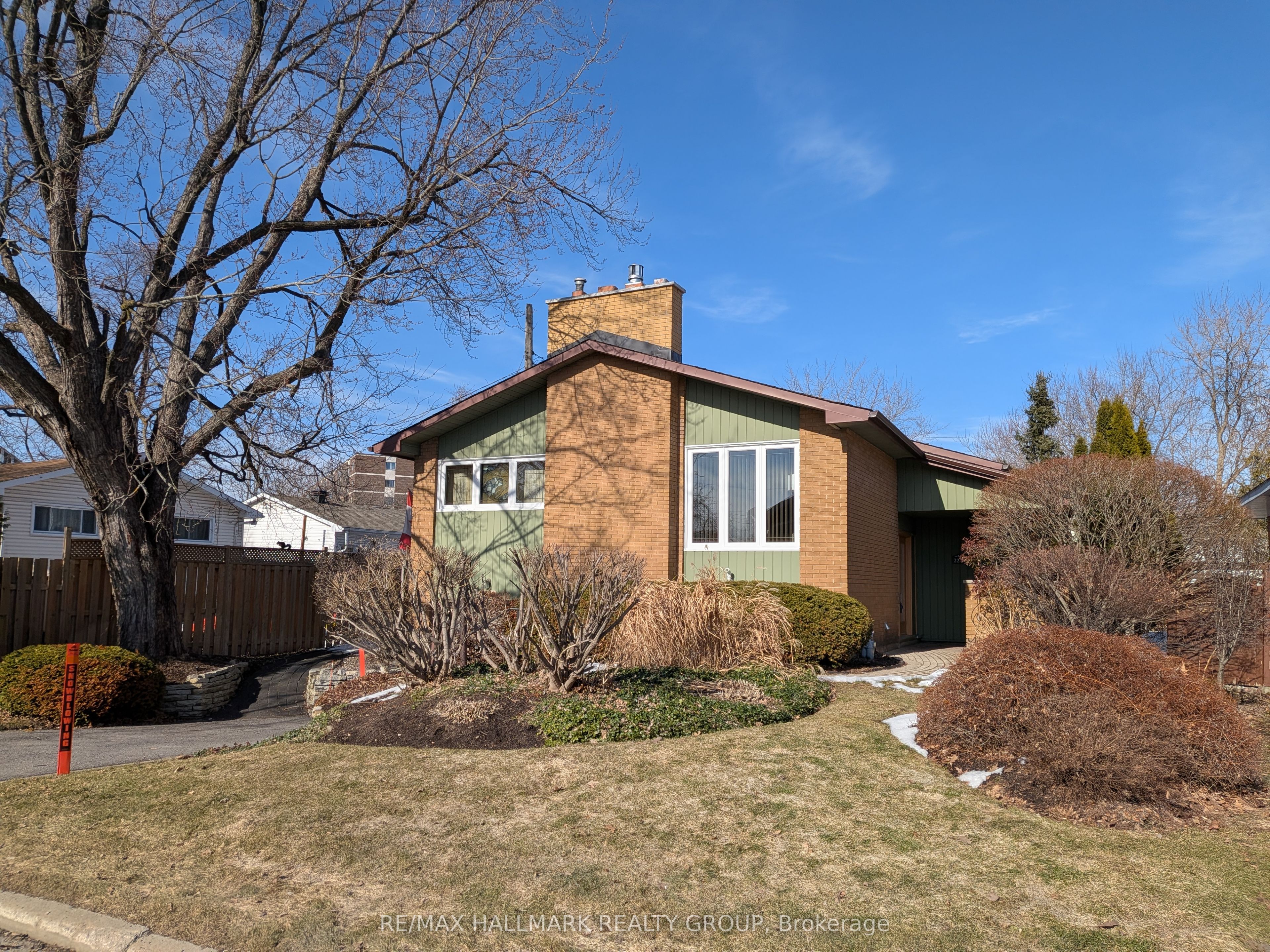Additional image 2 of 2279 Harding Road, Ottawa, ON, K1G 3B6