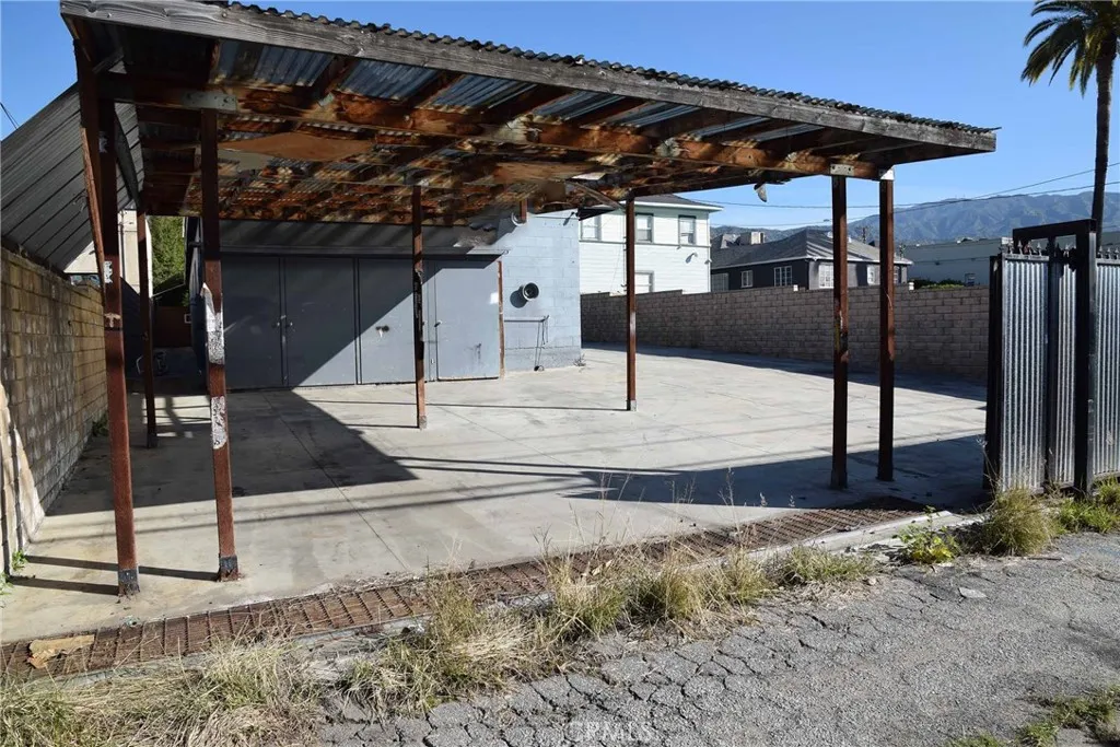 Additional image 45 of 328 W Foothill Blvd, Monrovia, CA 91016