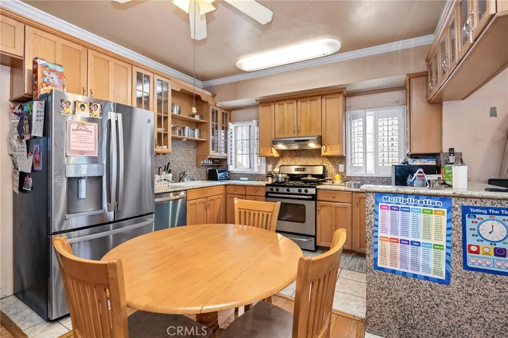 Additional image 107 of 451 E Vernon Ave, Los Angeles, CA 90011