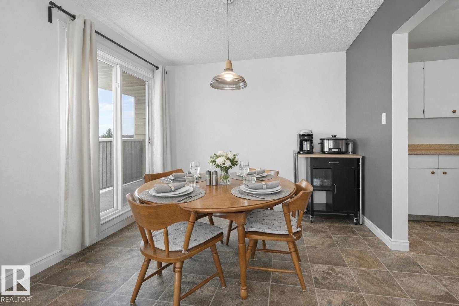 Additional image 8 of 407-5125 Riverbend Road NW, Edmonton, AB, T6H5K5