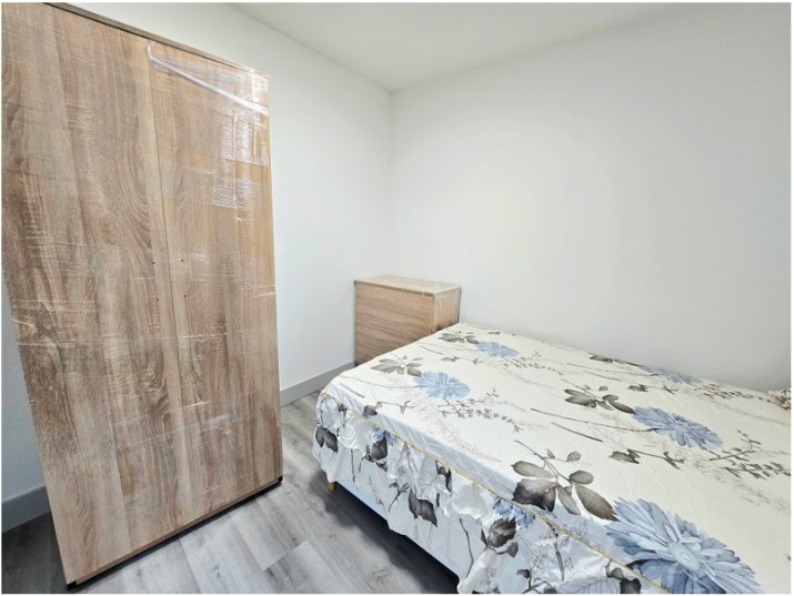 Additional image 4 of Room in a Shared Flat, Bethanl Green Road, E2, N1 7GU