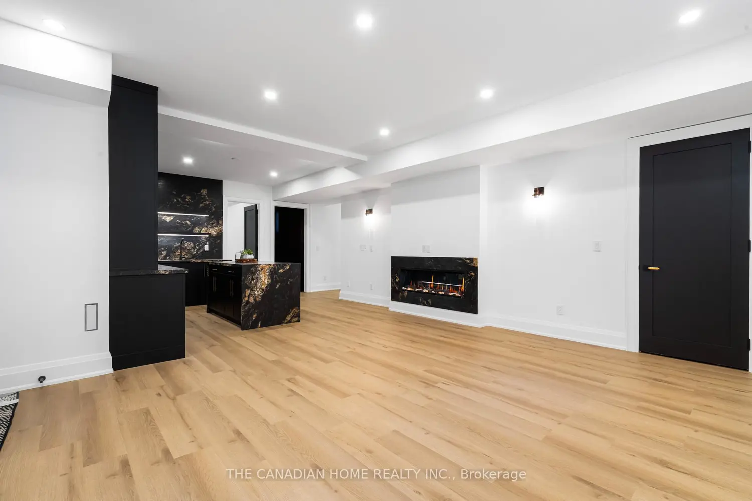 Additional image 19 of 499 Rebecca Street