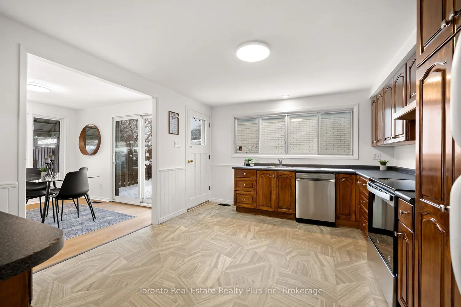 Additional image 5 of 134 Pepperwood Crescent