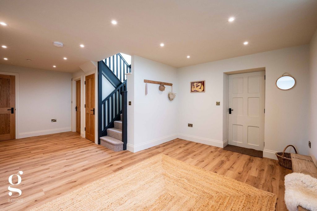 Additional image 11 of 2 bed flat for saleWilton Road, Ross-On-Wye HR9